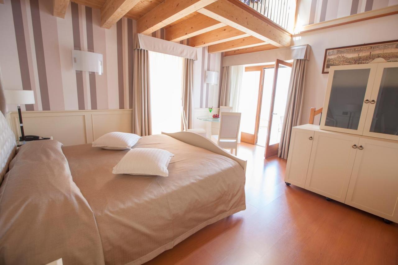 Belfiore Park Hotel 4Stars Superior "Adults Only" Brenzone sul Garda Room photo